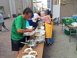 9月2日（土）炊き出し配膳（ピーポート甘木）