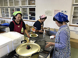 9月28日（木）炊き出し準備（らくゆう館）