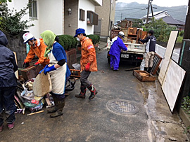 市民ボランティアの方たちと連携しての作業