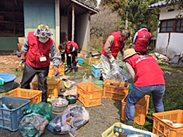 益城町 家屋解体時の片付け支援