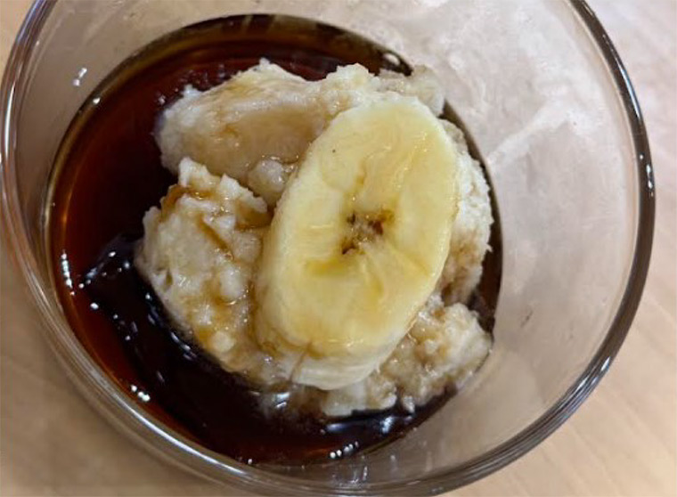 コーヒーゼリーのバナナアイス添え