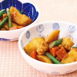 いんげんとじゃがいものカレー煮(キッズGREEN掲載分)