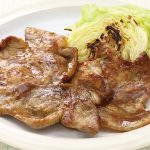 豚肩ロース焼肉の焼きキャベツ添え