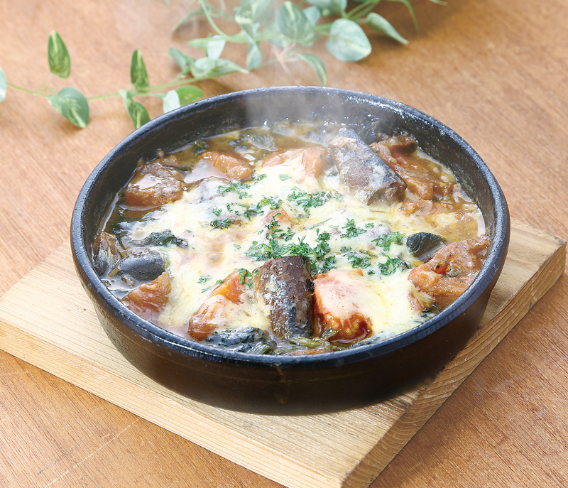 いわし味付缶のトマト煮込み