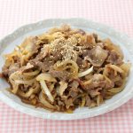 牛肉とたっぷり玉ねぎのしょうが焼き