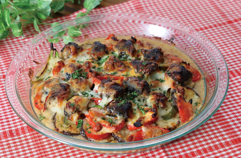 秋なすとオイルサーディンのチーズ焼き