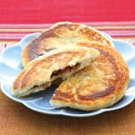 牛乳でつくる、あん入りホットク