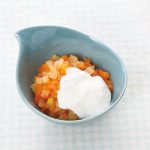りんごとにんじんのヨーグルトかけ（もぐもぐ期）（離乳食）