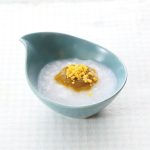 黄緑キューブde彩りお粥（もぐもぐ期）（離乳食）
